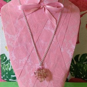 Pretty in pink 💗 - Yellow sea glass necklace